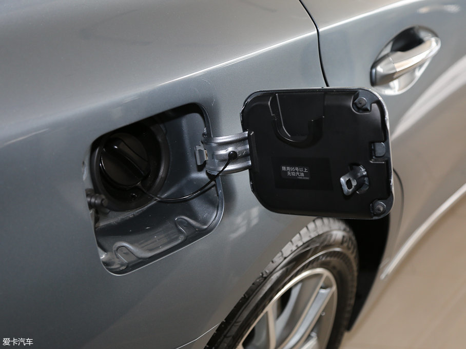 2016��Ӣ�����Q50L 2.0T ������