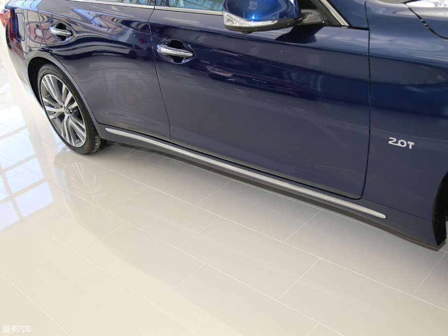 2018��Ӣ�����Q50L 2.0T ݼӢ�\�Ӱ� ��V