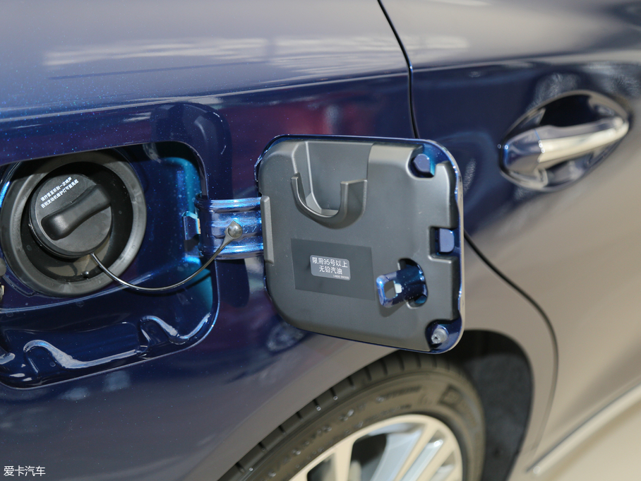 2018��Ӣ�����Q50L 2.0T ݼӢ�\(y��n)�Ӱ� ��V