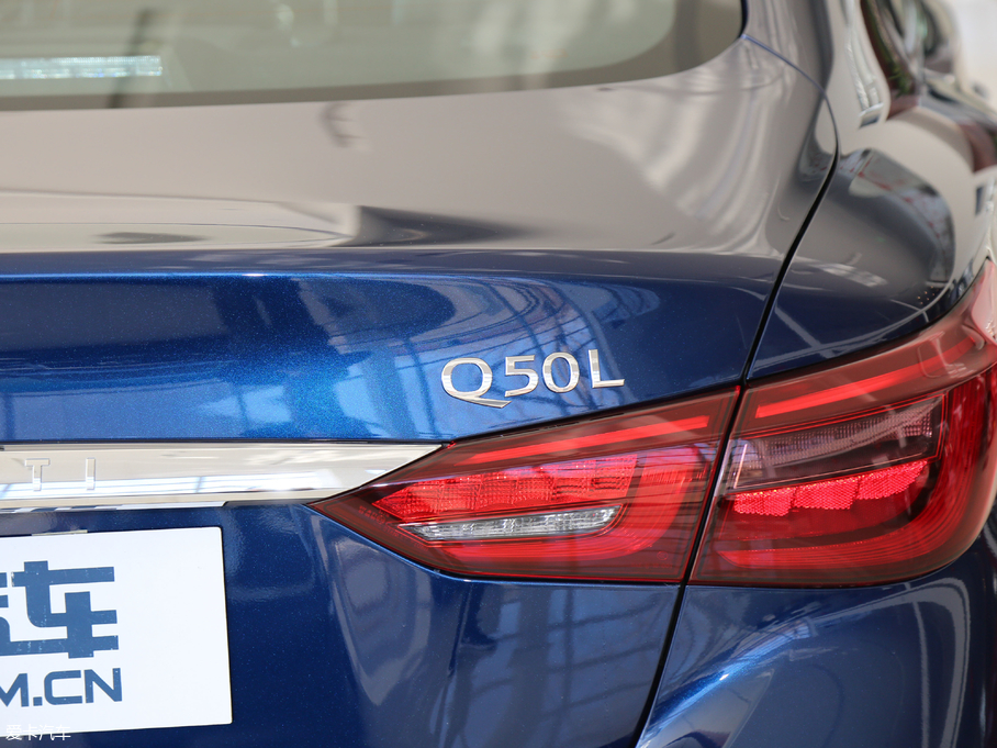 2018��Ӣ�����Q50L 2.0T ݼӢ�\(y��n)�Ӱ� ��V