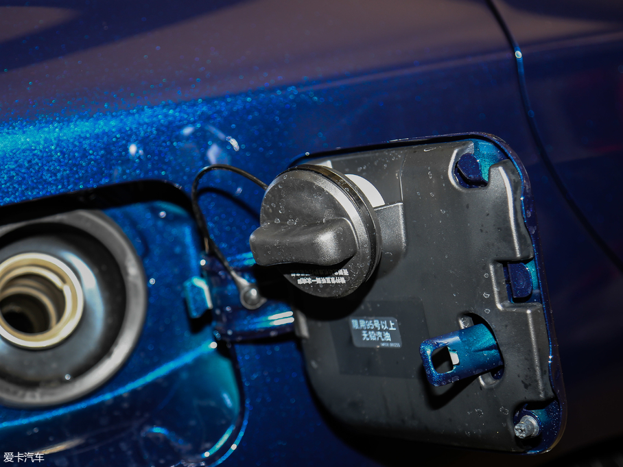 2018ӢQ50L 2.0T M(jn) V