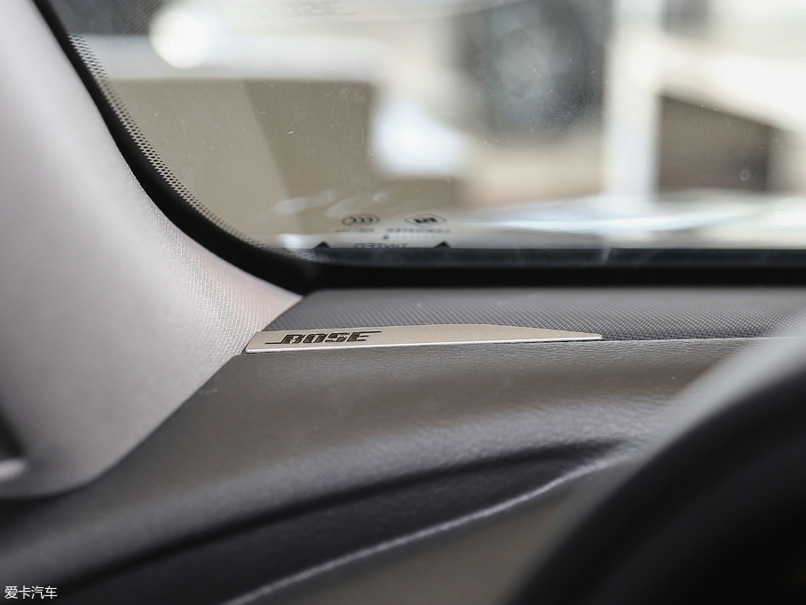 2018ӢQ50L 2.0T M(jn) V