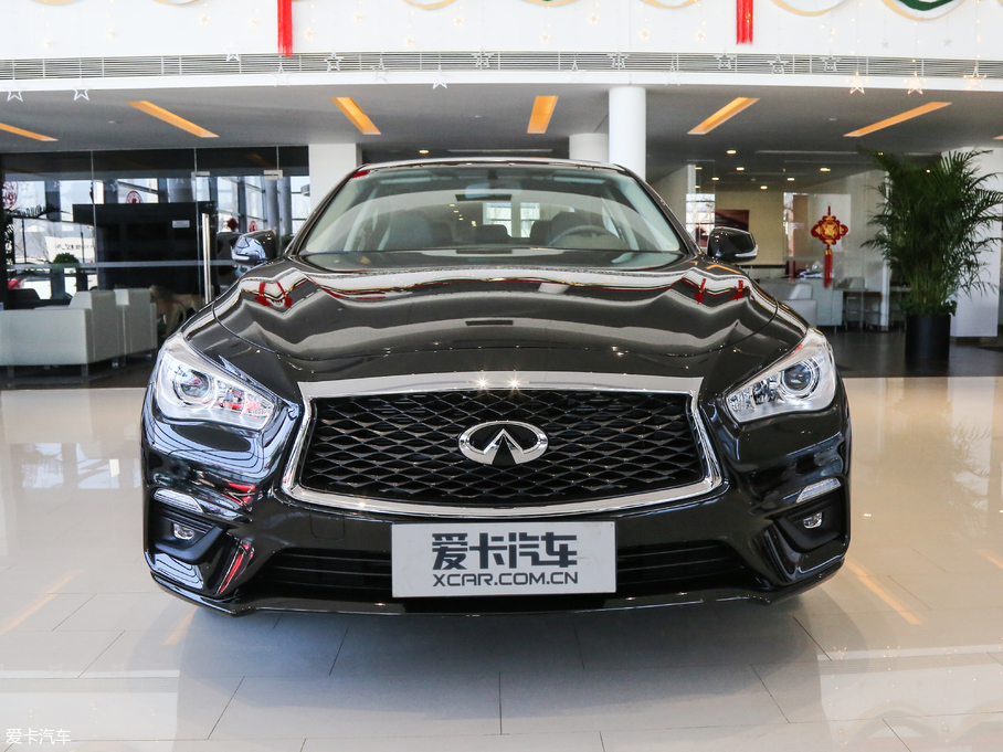 2018ӢQ50L 2.0T m V