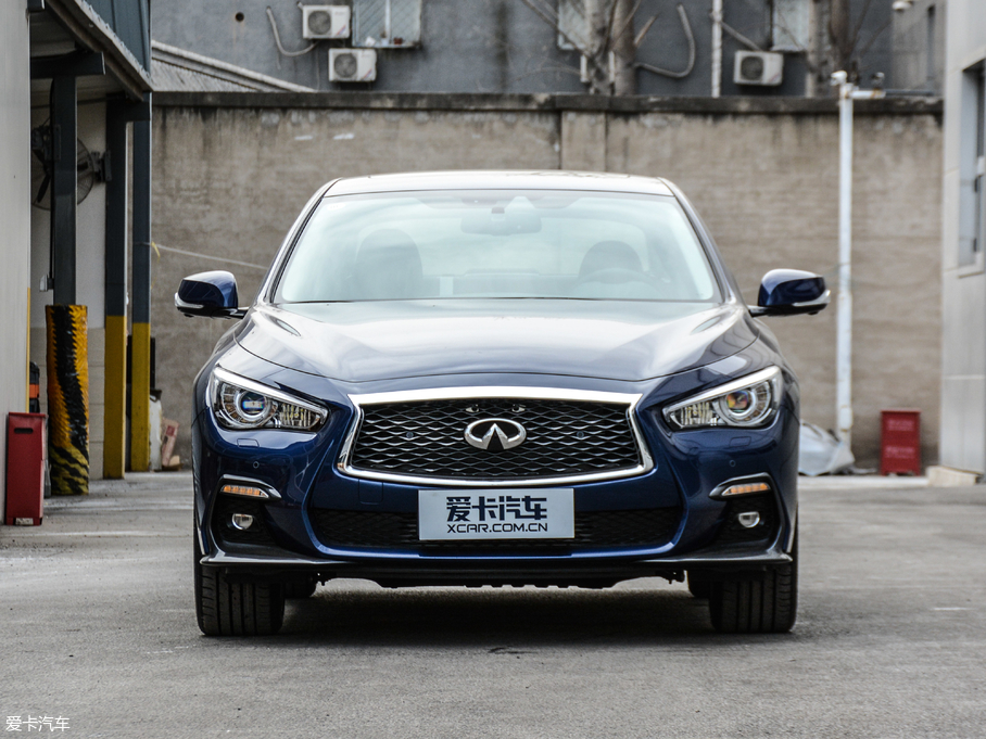 2018ӢQ50L 2.0T A\Ӱ V