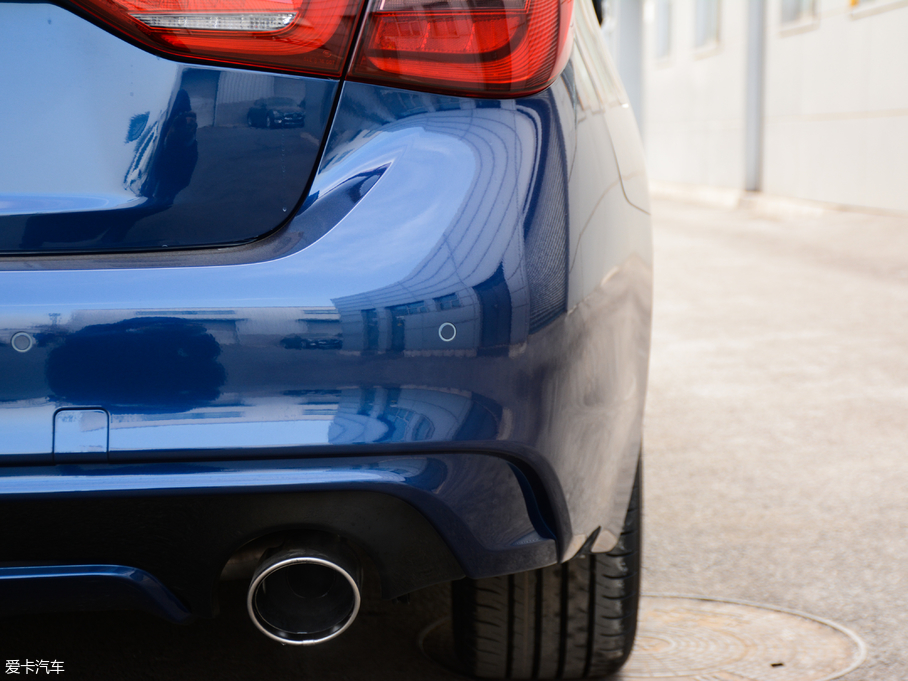 2018ӢQ50L 2.0T A\Ӱ V