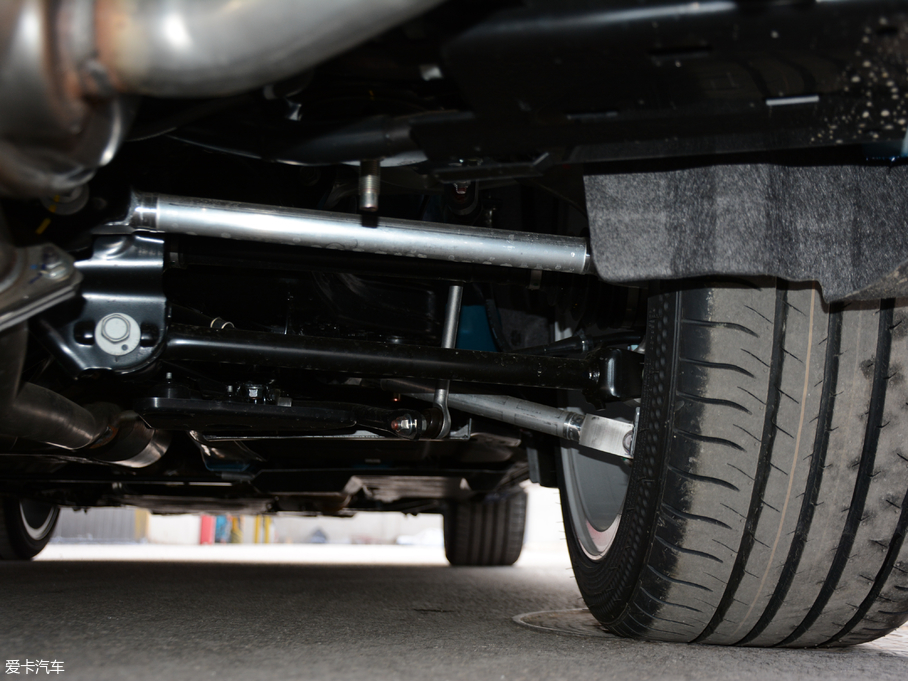 2018ӢQ50L 2.0T A\Ӱ V