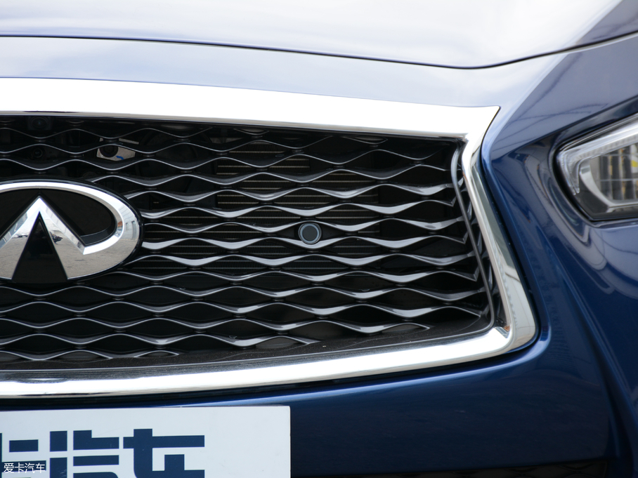 2018ӢQ50L 2.0T A\Ӱ V