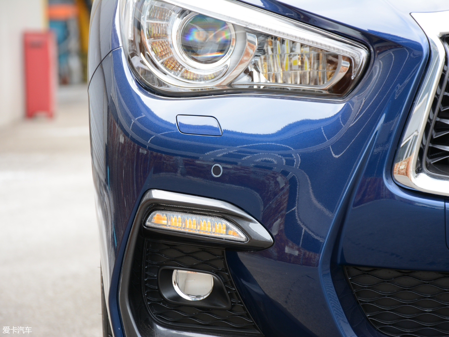 2018ӢQ50L 2.0T A\Ӱ V