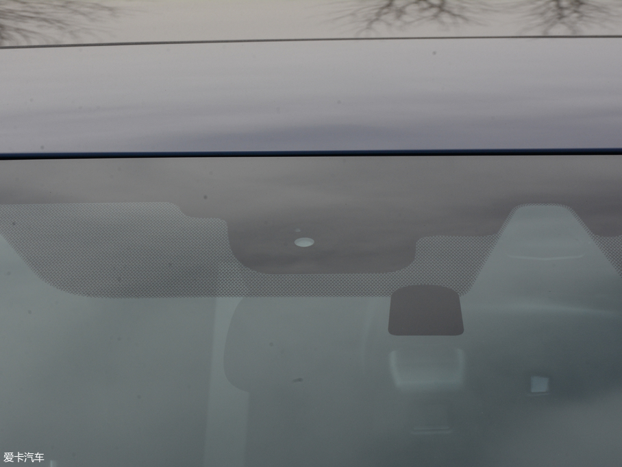 2018ӢQ50L 2.0T A\Ӱ V