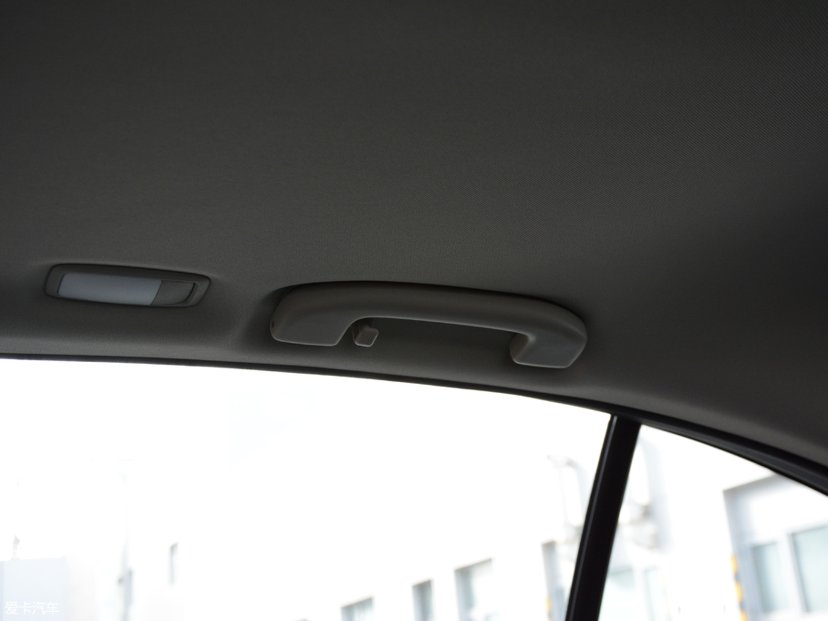 2018ӢQ50L 2.0T A\Ӱ V