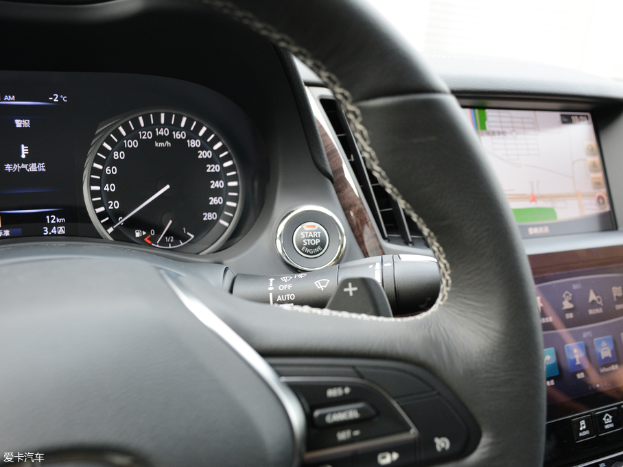 2018ӢQ50L 2.0T A\Ӱ V