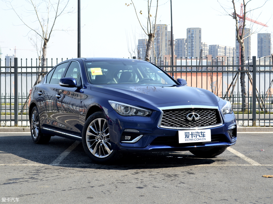 2018��Ӣ�����Q50L 2.0T ������ ��V