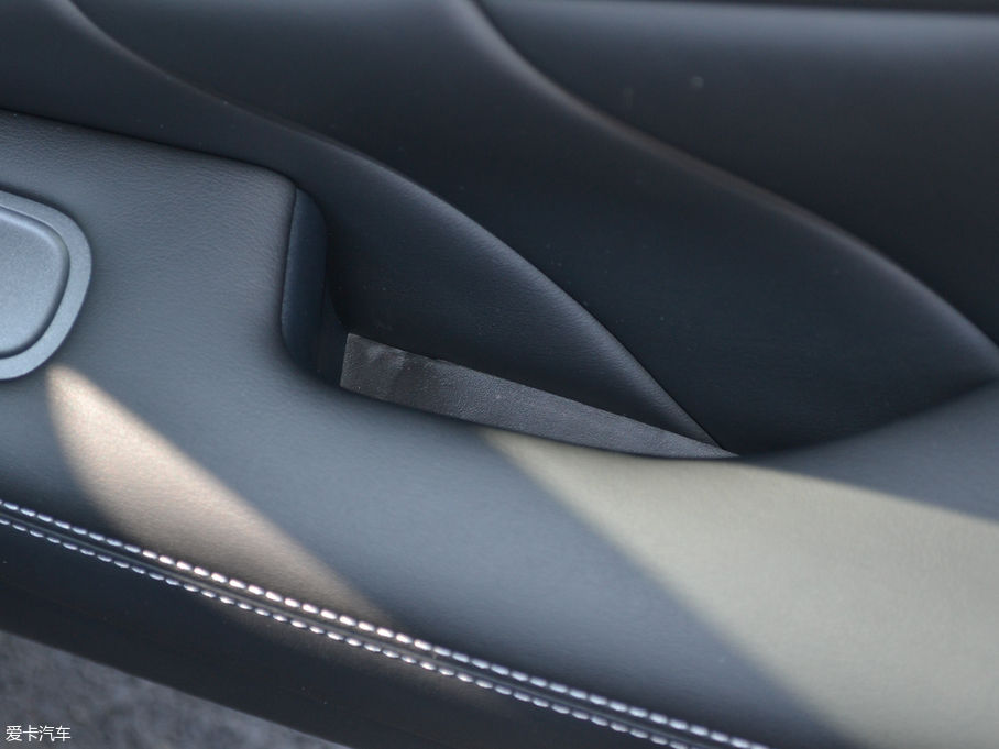 2018ӢQ50L 2.0T  V