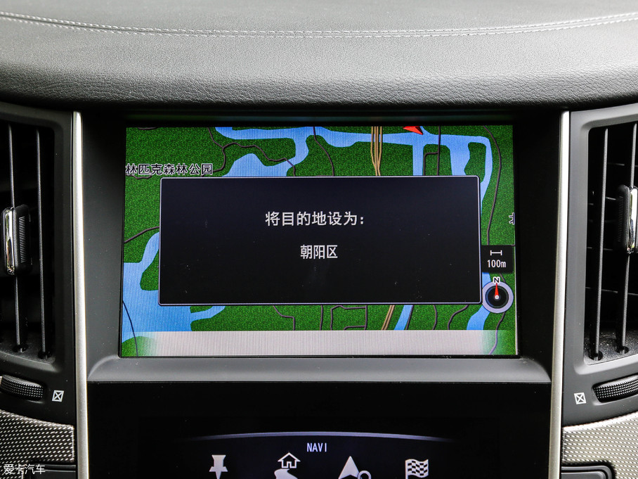 2018ӢQ50L 2.0T ݼӢ\Ӱ V