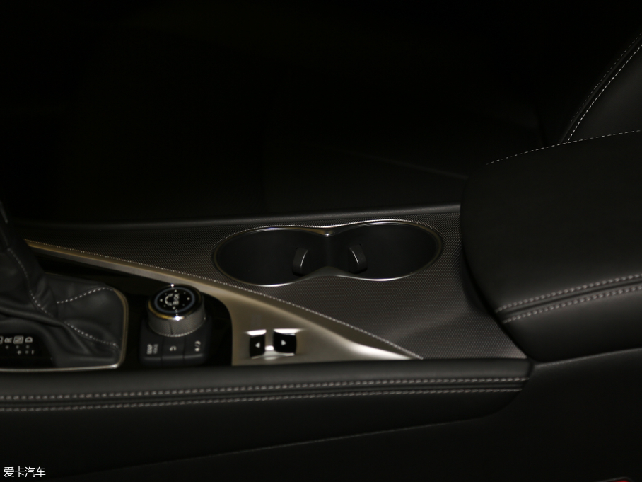 2018ӢQ50L 2.0T  V