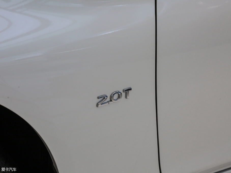 2018ӢQ50L 2.0T M(jn) (gu)V