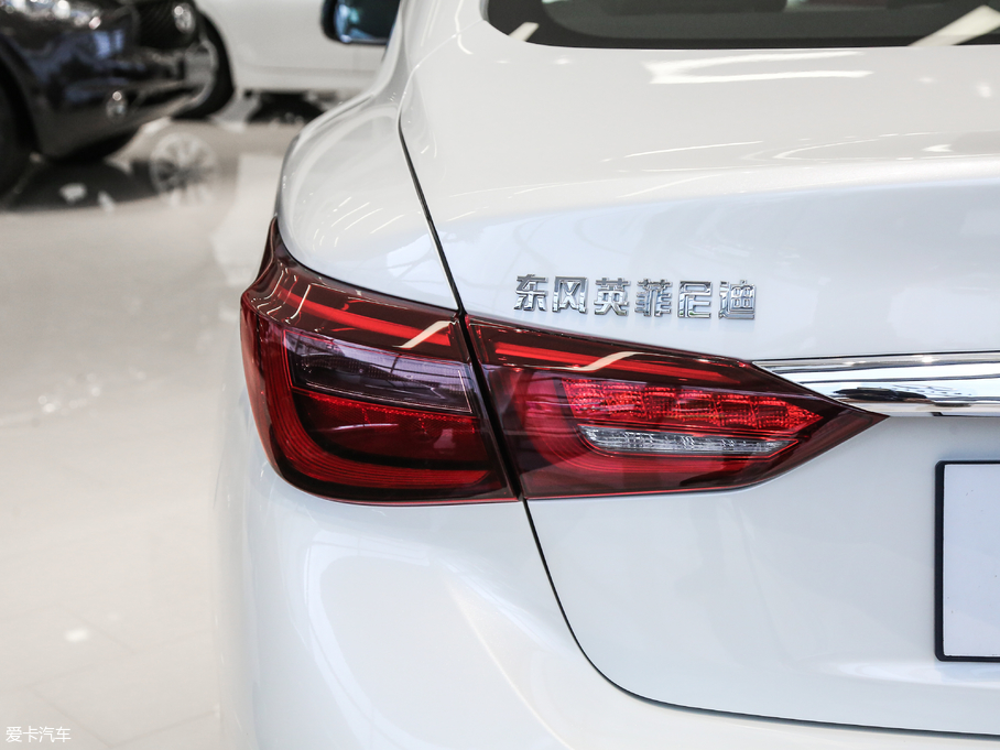 2018ӢQ50L 2.0T M(jn) V