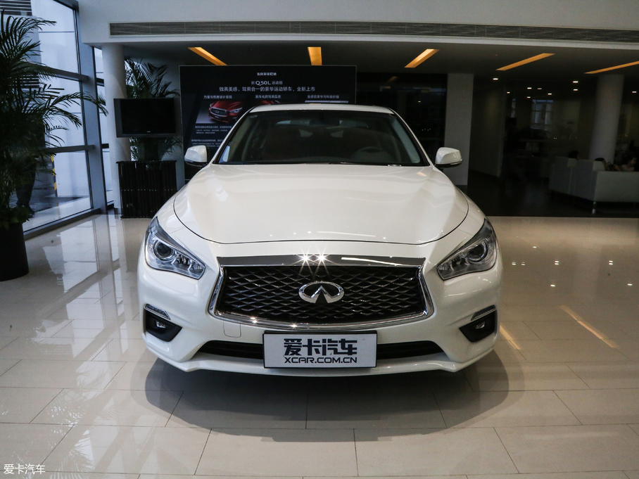 2018ӢQ50L 2.0T ʰ V