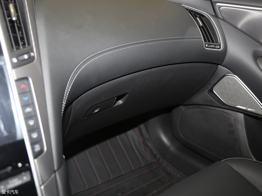 2018��Ӣ�����Q50L 2.0T �M(j��n)���� ��(gu��)VI