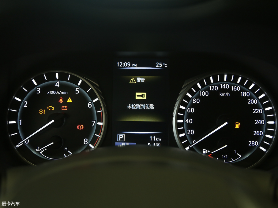 2018��Ӣ�����Q50L 2.0T �M���� ��VI