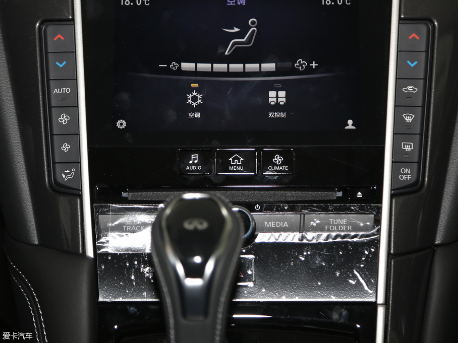 2018��Ӣ�����Q50L 2.0T ���m�� ��VI