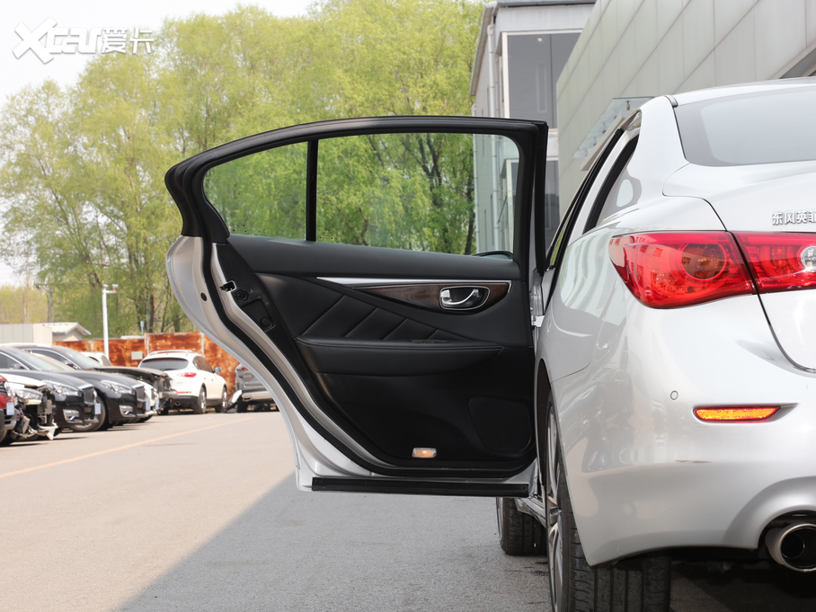 2018��Ӣ�����Q50L 2.0T ݼӢ�\(y��n)��(d��ng)�� ��(gu��)VI