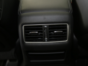 20182.0T ݼӢ\(yn)Ӱ V п؅^(q)