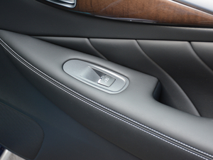 20182.0T A\Ӱ V п؅^