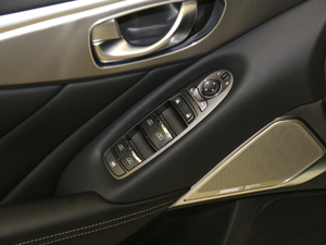 20182.0T M VI {܇ƅ^	