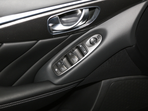 20182.0T m VI {܇ƅ^	