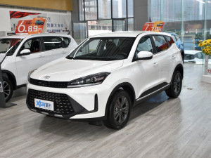 2021款1.5T CVT劲趣版 左前45度