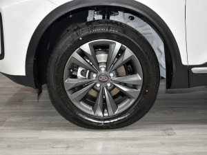 2021款1.5T CVT劲趣版 轮圈