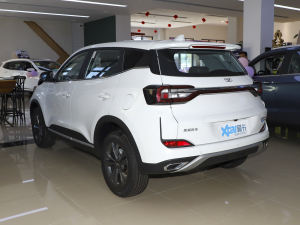 2021款1.5L 手动劲酷版 左后45度