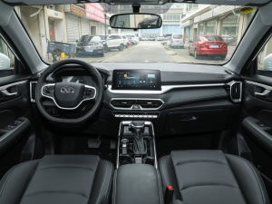2021款1.5L CVT劲耀版 内饰全景