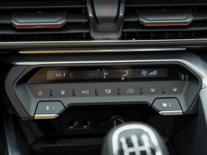 20211.5T քӰݰ п؅^