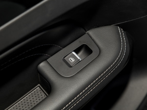 20211.5L քӻ ܇ƅ^(q)