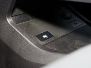 2023 300 ԭ п؅^(q)