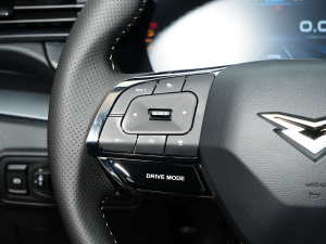 2023 300 HR п؅^(q)