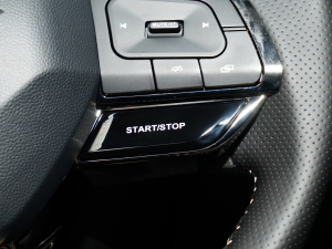 2023 300 HR п؅^(q)