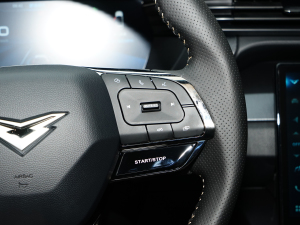 2023 300 HR п؅^(q)