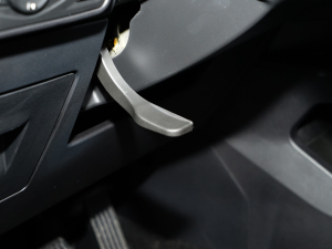 2023 300 HR п؅^(q)