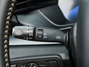 2023 300 HR п؅^(q)