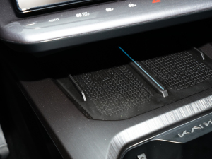 2023 300 HR п؅^(q)