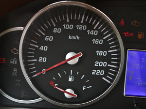 20121.8T քӃ(q)ǅR  п؅^(q)