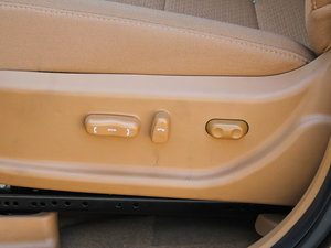 20121.8T ԄӃ̄հ {{