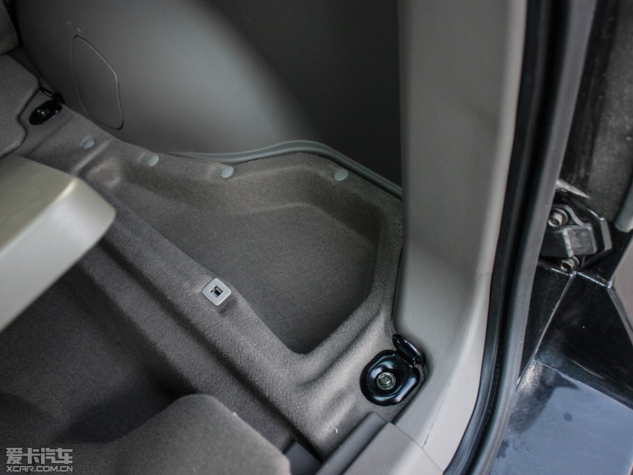 2012ʥ_ 2.0L քӃm