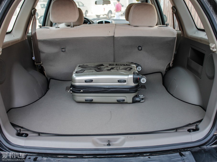 2012ʥ_ 2.0L քӃm