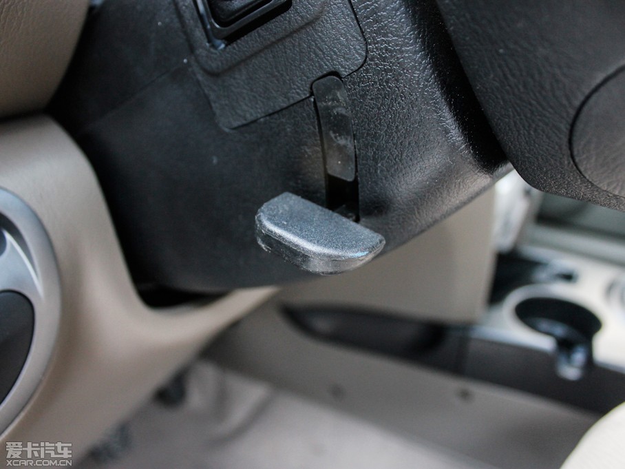 2012(jng)ʥ_(d) 2.0L ք(dng)(q)m