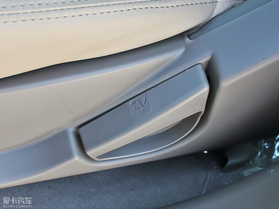 2012(jng)ʥ_(d) 2.0L ք(dng)(q)A