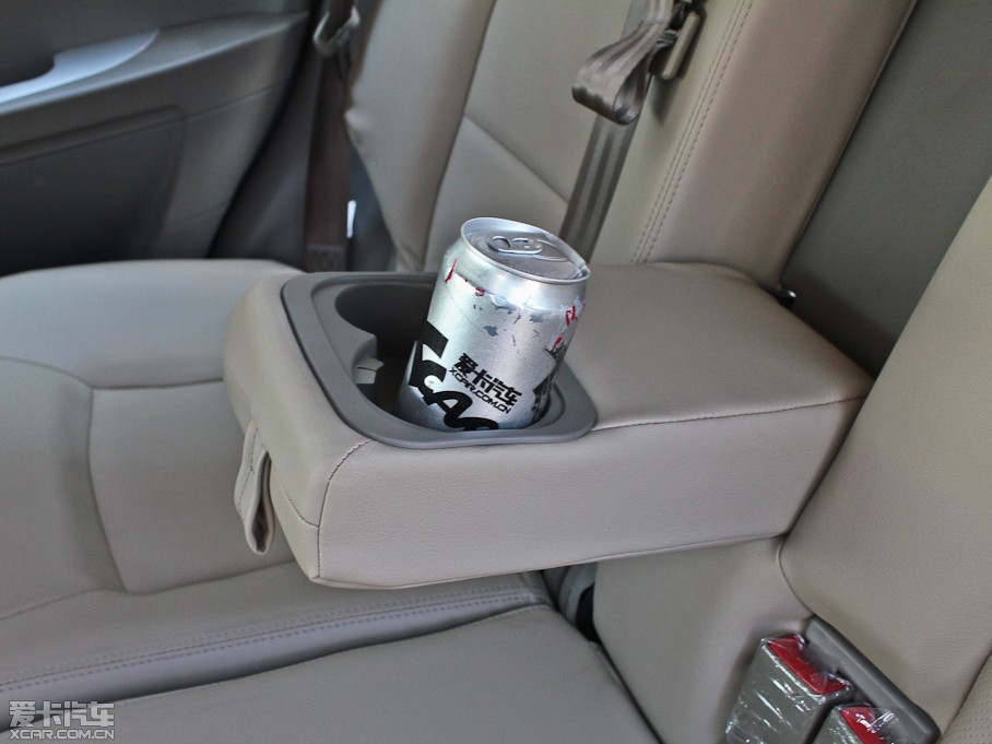 2012ʥ_ 2.0L քӃA